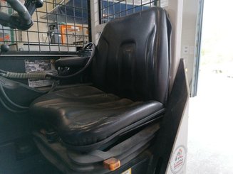 Chariot élévateur latéral multidirectionnel Combilift ESA30