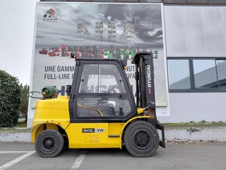 Chariot élévateur frontal 4 roues Hyundai 40L-7A