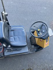 Tracteur de remorquage Spijkstaal 210