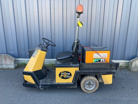 Tracteur industriel Spijkstaal 210