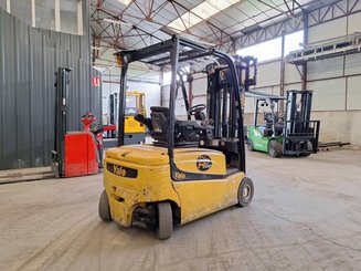 Chariot élévateur électrique Yale ERP16VF LWB