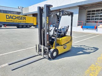 Chariot élévateur électrique Yale ERP16VT SWB