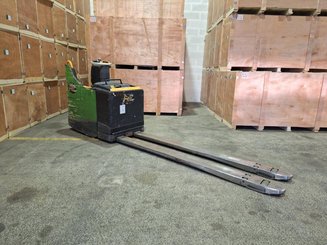 Transpalette porté debout Crown WT3040