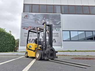Chariot élévateur électrique Yale ERP25VL