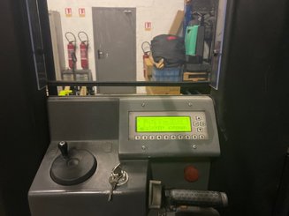 Préparateur de commandes à nacelle élevable Crown LP3520-10