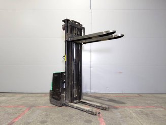 Gerbeur Mitsubishi SBP12N2