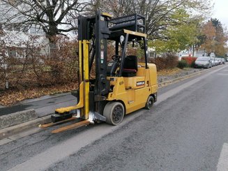 Chariot élévateur frontal 4 roues Caterpillar GC45K SWB