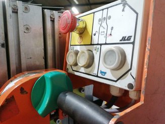 Nacelle à mât vertical JLG TOUCAN DUO