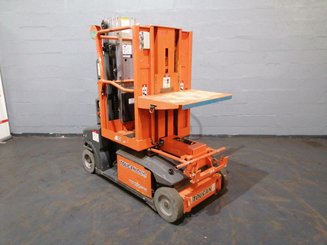 Nacelle à mât vertical JLG TOUCAN DUO