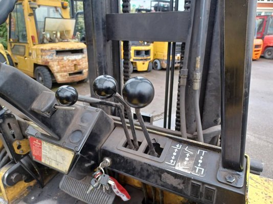 Chariot élévateur frontal 4 roues Hyster H4.00XL/5