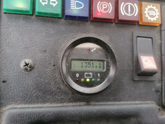 Tracteur de remorquage Jungheinrich EZS 6250