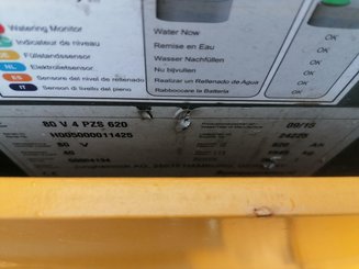 Tracteur de remorquage Jungheinrich EZS 6250