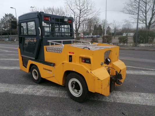 Tracteur industriel Jungheinrich EZS 6250