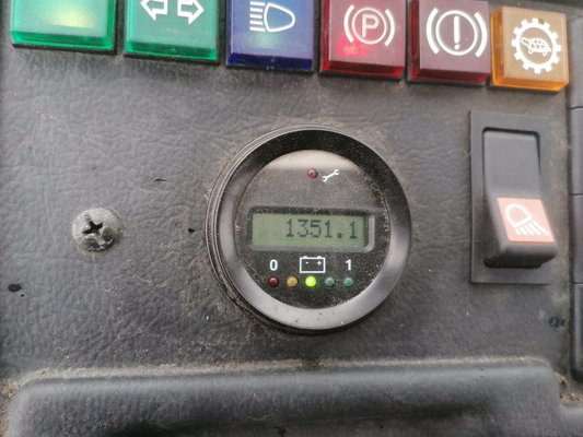 Tracteur industriel Jungheinrich EZS 6250