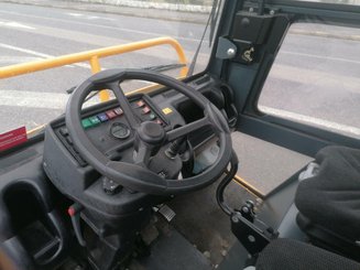 Tracteur de remorquage Jungheinrich EZS 6250