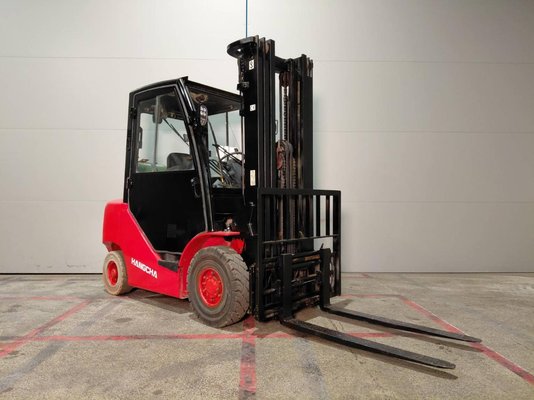 Chariot élévateur frontal 4 roues Hangcha XF25G