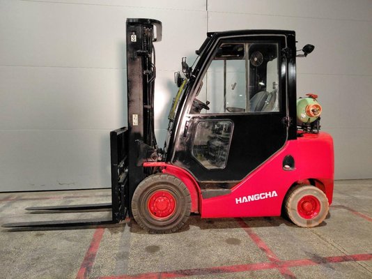 Chariot élévateur frontal 4 roues Hangcha XF25G