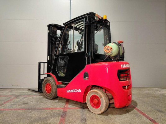 Chariot élévateur frontal 4 roues Hangcha XF25G