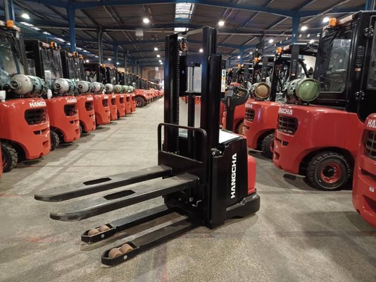 Gerbeur accompagnant Hangcha CDD16-AEC1