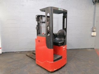 Gerbeur porté assis Fenwick L12
