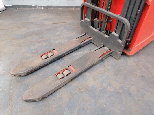 Gerbeur porté assis Fenwick L12