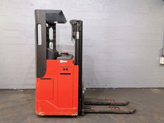 Gerbeur porté assis Fenwick L12