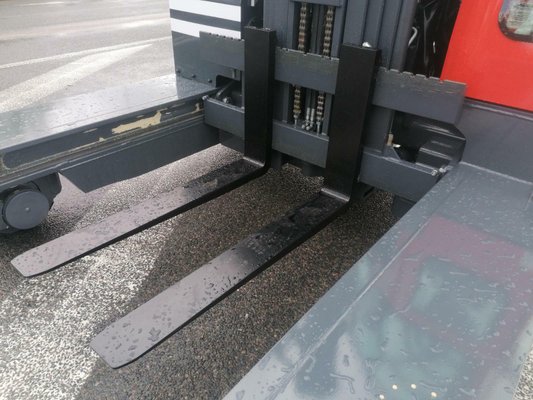 Chariot élévateur latéral multidirectionnel AMLIFT C40-12/55