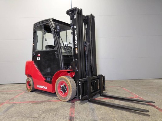 Chariot élévateur frontal 4 roues Hangcha XF25G