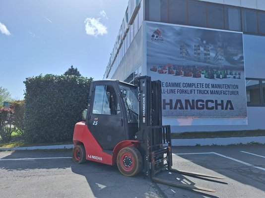 Chariot élévateur frontal 4 roues Hangcha XF25G