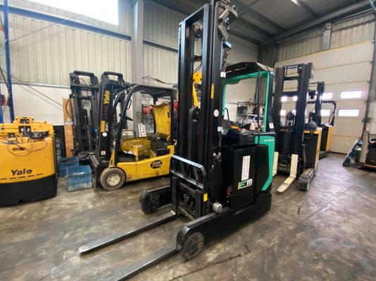 Chariot à mât rétractable Mitsubishi RB16N2C