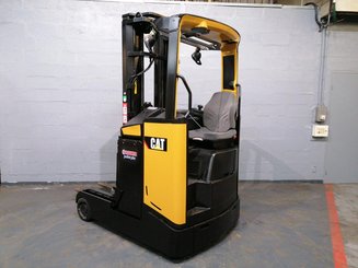 Chariot à mât rétractable Caterpillar NR16N