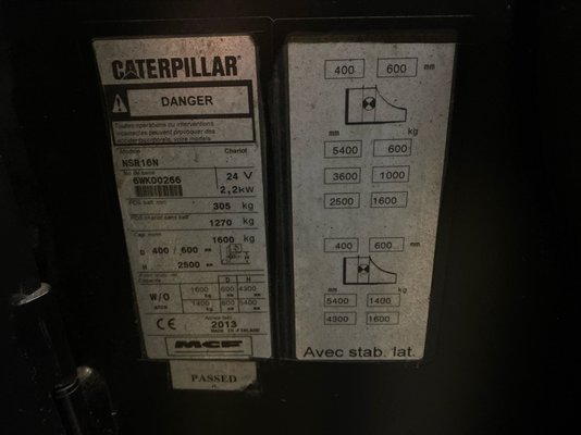 Gerbeur porté debout Caterpillar NSR16N