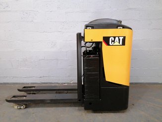 Préparateur de commande au sol Caterpillar NPR20N