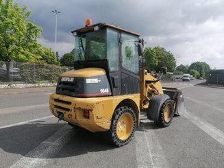 Chargeuse articulée Caterpillar 904B