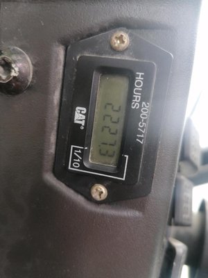 Chargeuse articulée Caterpillar 904B