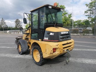 Chargeuse articulée Caterpillar 904B