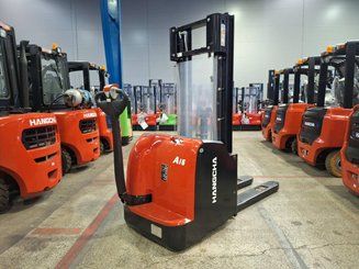 Gerbeur accompagnant Hangcha CDD16-AC1-L