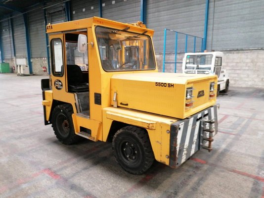 Tracteur industriel ATA 5500 LPG