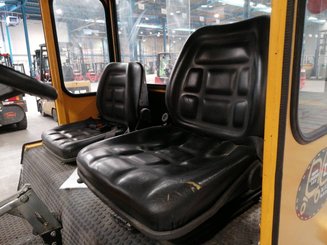 Tracteur de remorquage ATA 5500 LPG