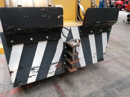 Tracteur industriel ATA 5500 LPG