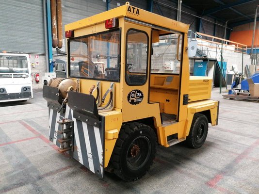 Tracteur industriel ATA 5500 LPG