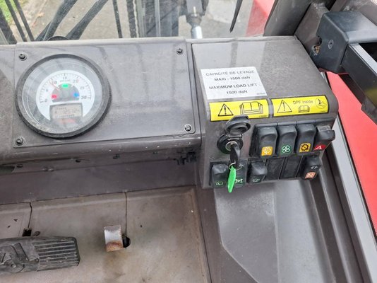 Chariot élévateur tout terrain Manitou M26-4 T3B