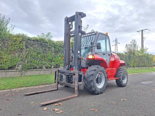 Chariot élévateur tout terrain - M26-4 T3B