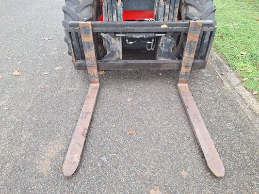 Chariot élévateur tout terrain Manitou M26-4 T3B