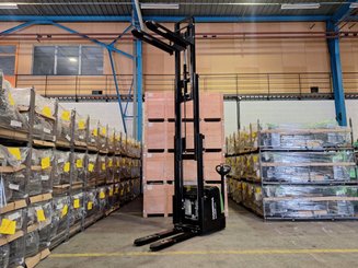 Gerbeur accompagnant Hangcha CDD16-AC1-LI