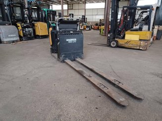 Préparateur de commande au sol Caterpillar NO20NE