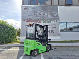 Chariot élévateur frontal 4 roues Hangcha XC18i