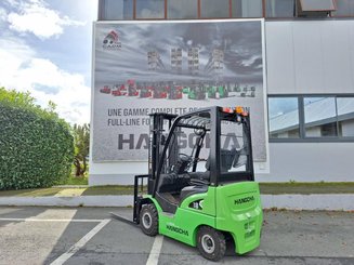 Chariot élévateur frontal 4 roues Hangcha XC18i