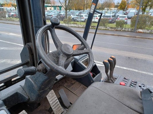 Chariot élévateur frontal 4 roues Doosan D1808-S