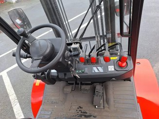 Chariot élévateur tout terrain Hangcha TT18-2